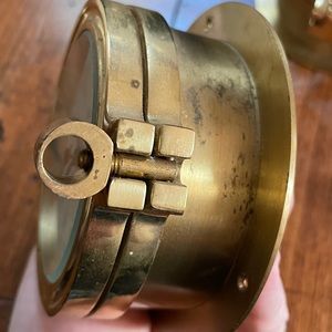 Brass BARIG porthole clock/barometer